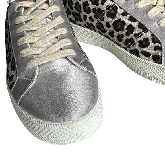 GREATS Reign Sneaker Silver and Animal Print with Additional Pair of Pink Laces - Picture 8 of 8